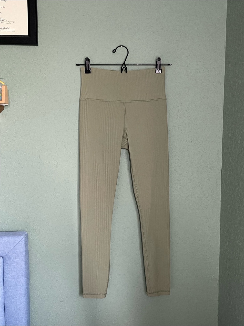 Athleta Elation Rib Tight Size Small Green